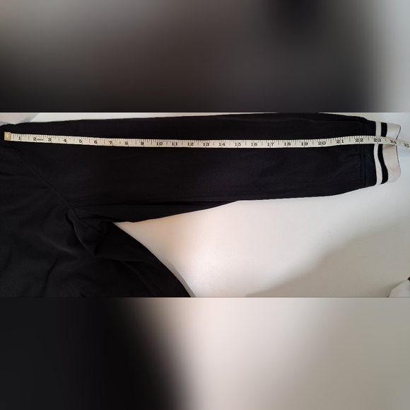 Women's American Eagle Black Bomber Jacket size M - Picture 9 of 9